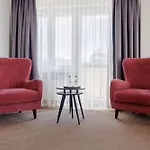 Cristal Park 3* טארנאו