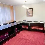 Cristal Park מלון
