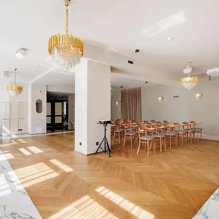 Cristal Park Hotel