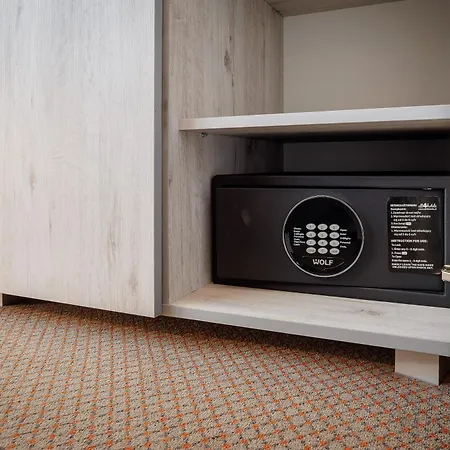 Cristal Park Szálloda 3*