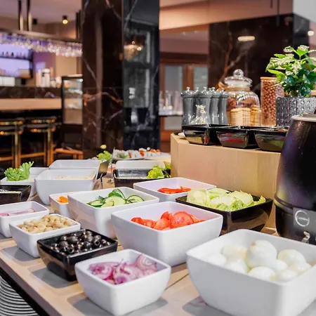 Cristal Park Hotel 3*