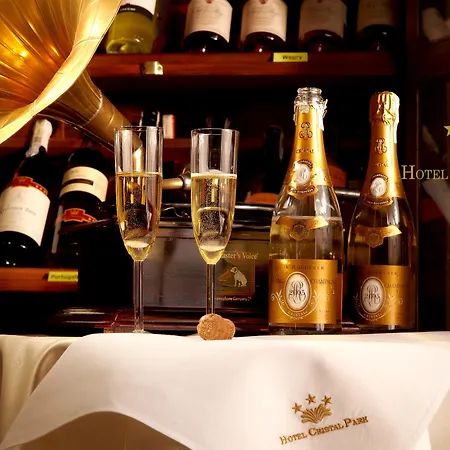 Hotel Cristal Park 3*
