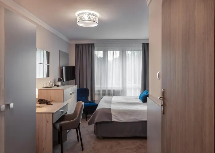 Cristal Park Szálloda 3*