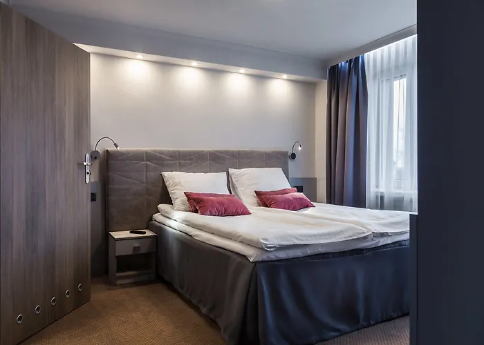 Cristal Park Szálloda