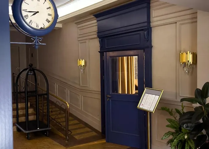 Cristal Park Szálloda 3*